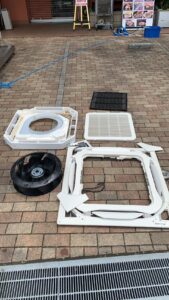 天井埋込エアコンクリーニング